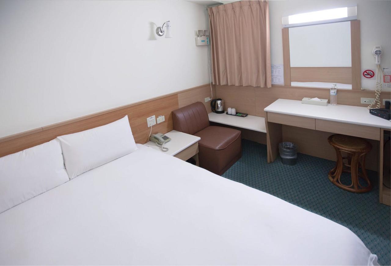 Tien Chin Hotel Đài Bắc Ngoại thất bức ảnh